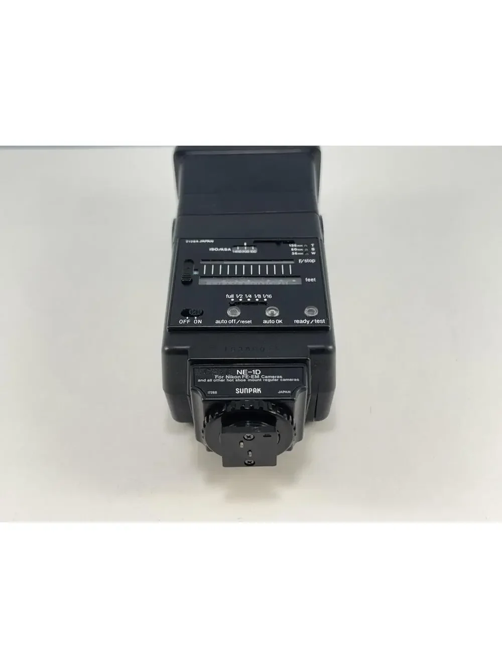 Sunpak autozoom 333 D Thyristor Flash with Manual CORRODED BATTERY TERMINAL